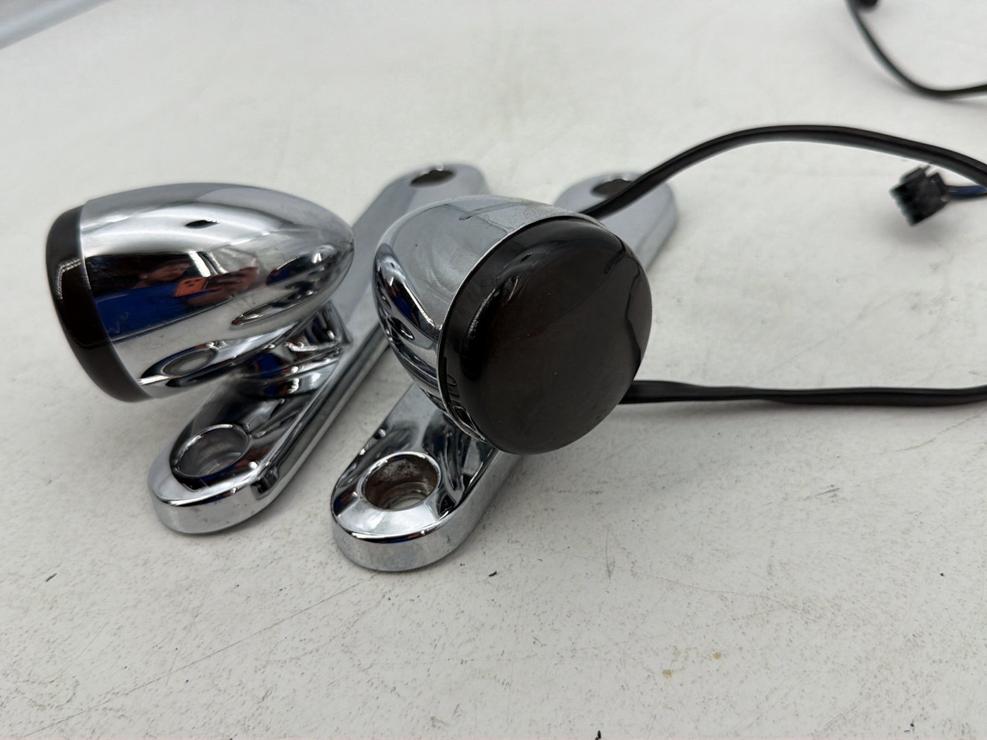 2007 - 2012 Harley-Davidson Touring Street Glide Front Left Right Turn Signal Indicators 69278-06