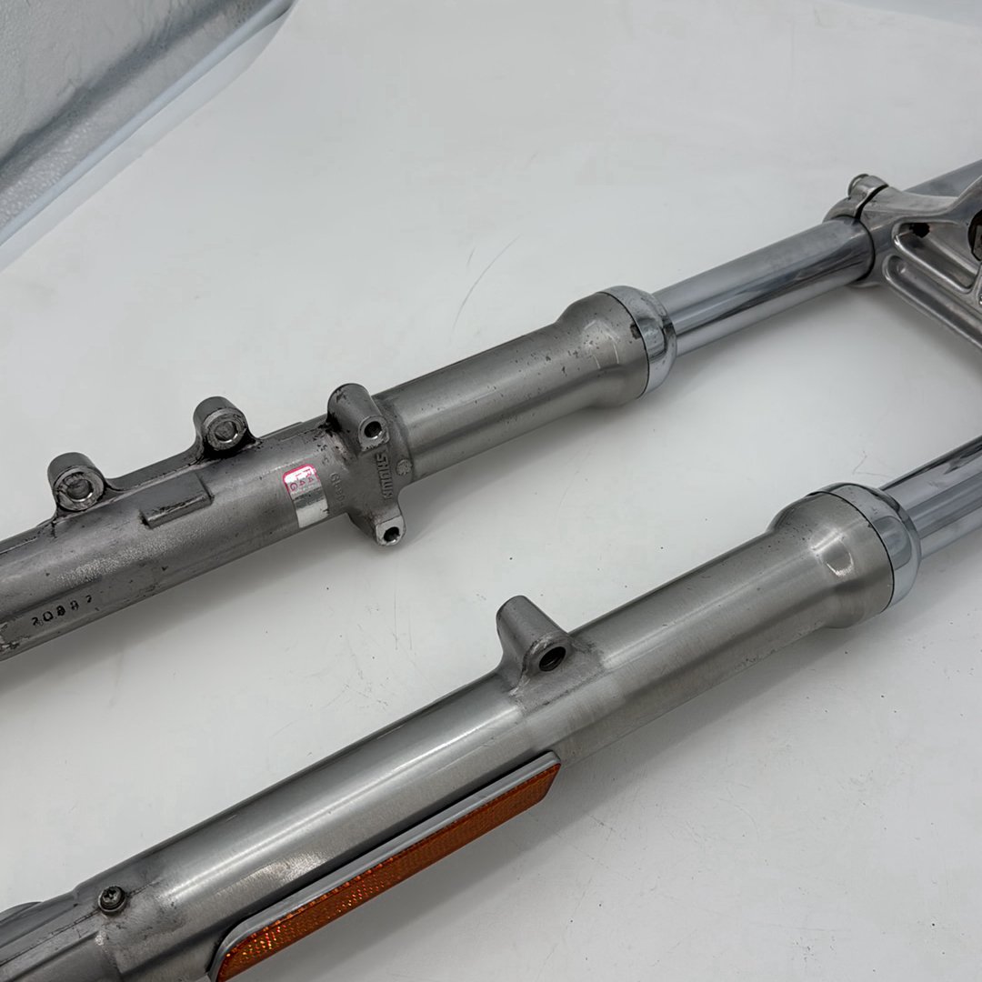 1991 - 2003 Harley-Davidson Sportster Base 1200 Front Triple Tree Set & LH RH Fork Legs Sliders  	45901-00