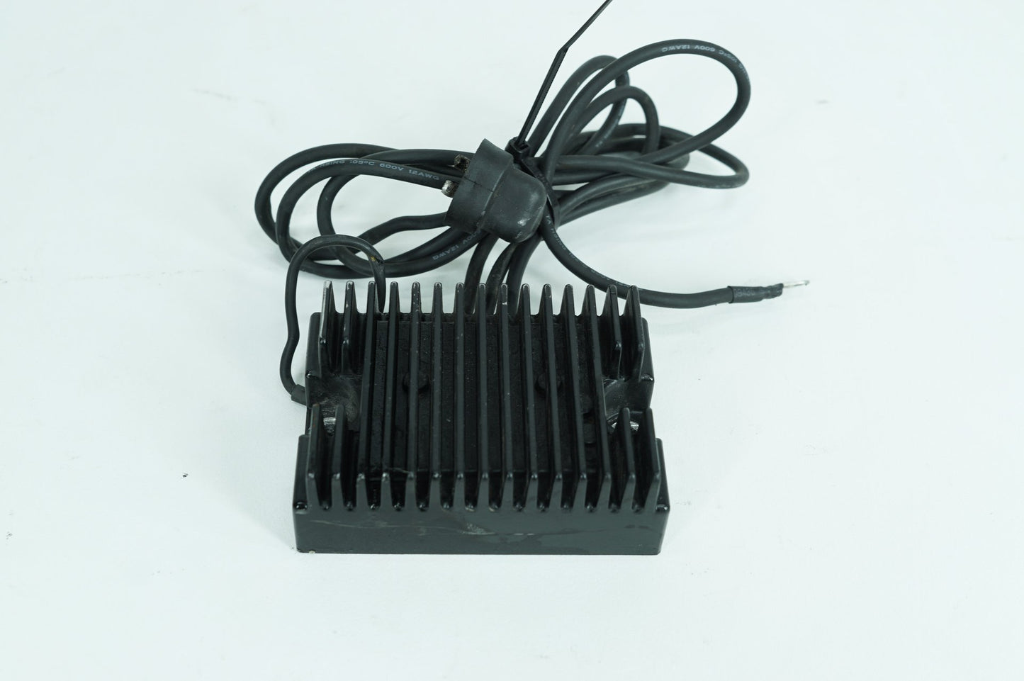 1983 - 1998 Harley-Davidson Dyna Super Glide Voltage Regulator Rectifier  74519-88A