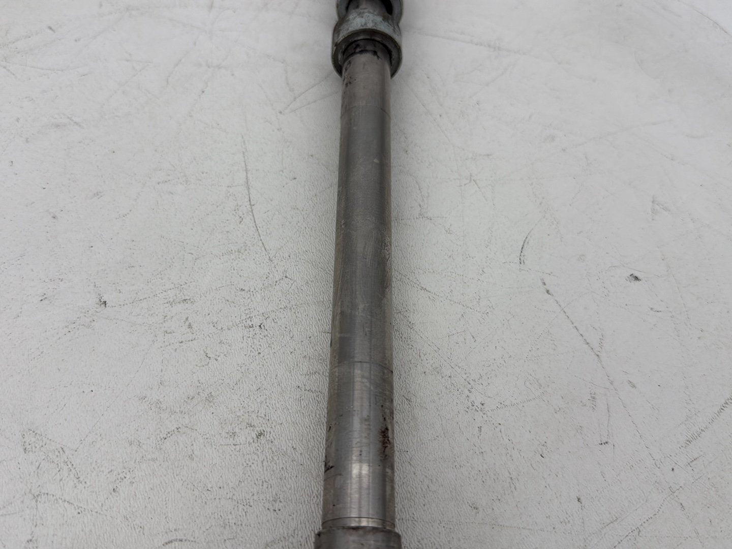1999 - 2006 Harley-Davidson Softail Heritage Front Wheel Axle Bolt Shaft  	41584-86A
