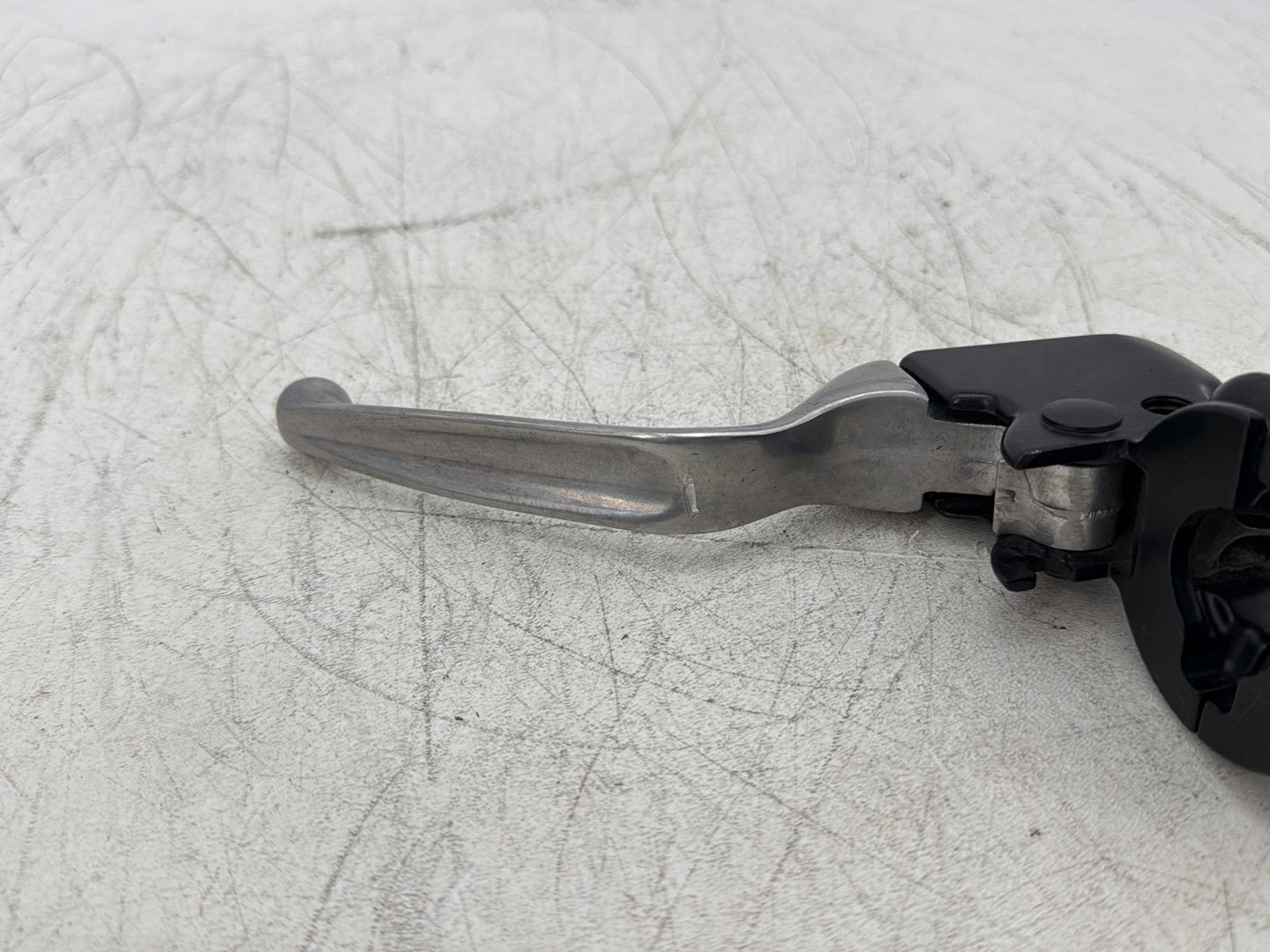 2012 Harley Street Glide Touring FLHX OEM Front Left Hand Clutch Control Lever