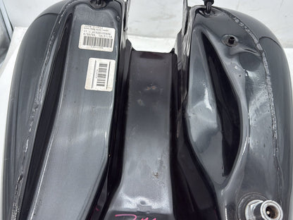 2006 Harley Road King Touring FLHRCI Classic OEM Fuel Gas Tank Gasoline Reservoir