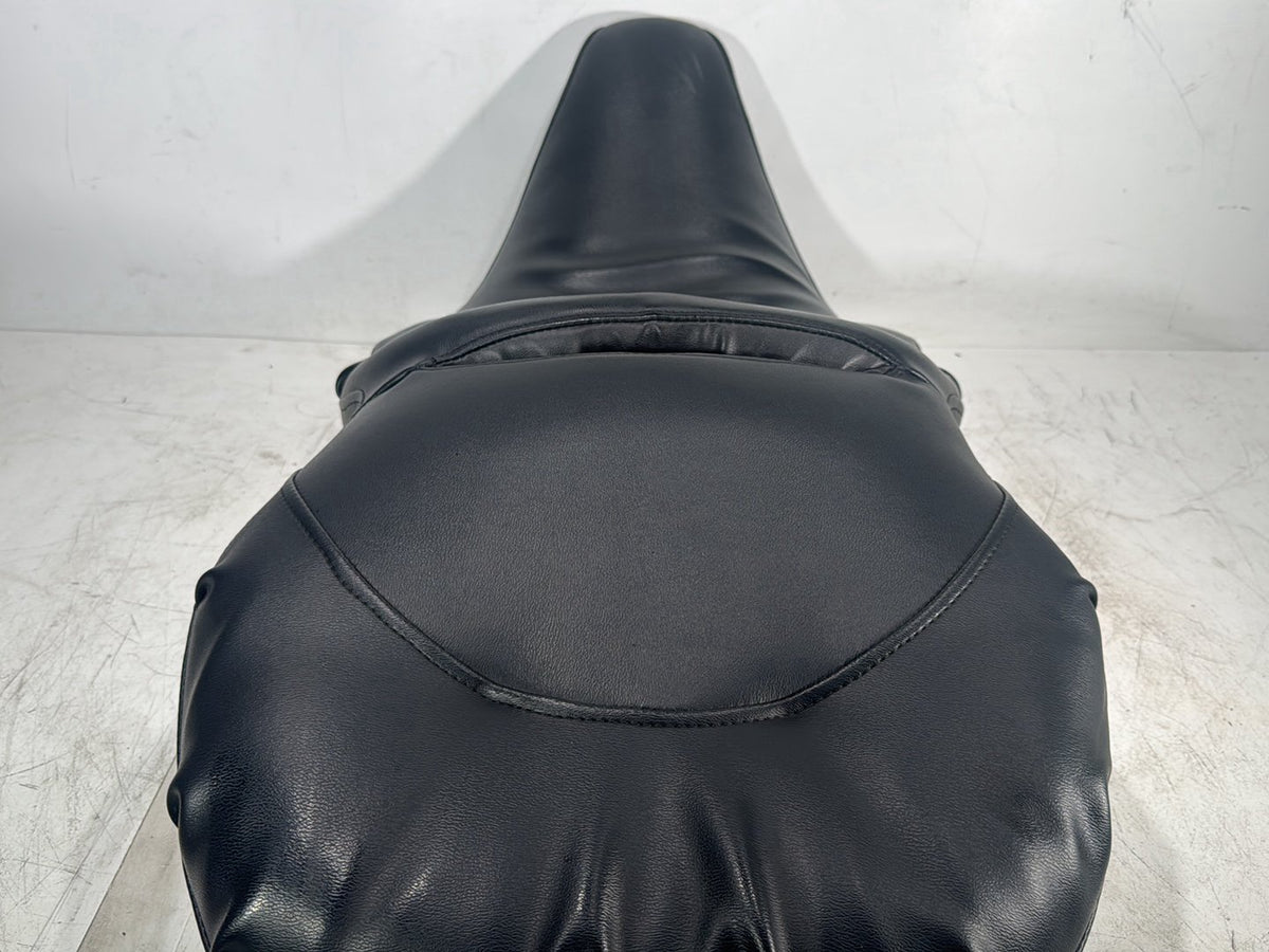 1998 Harley Touring Electra Glide Ultra OEM Passenger Rider Driver Seat Saddle