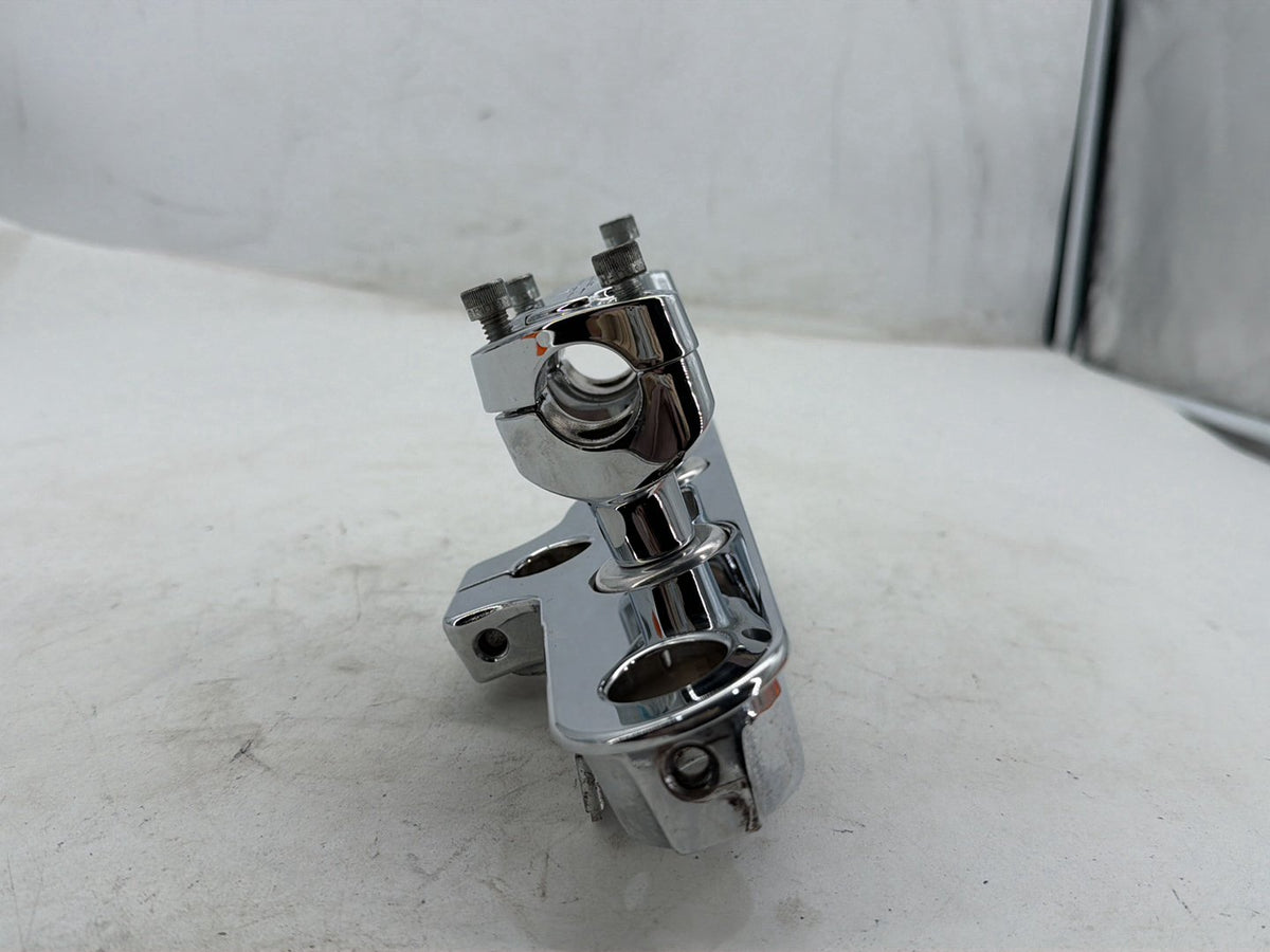 2004 Harley Heritage Softail Classic OEM Front Fork Upper Triple Tree Bracket