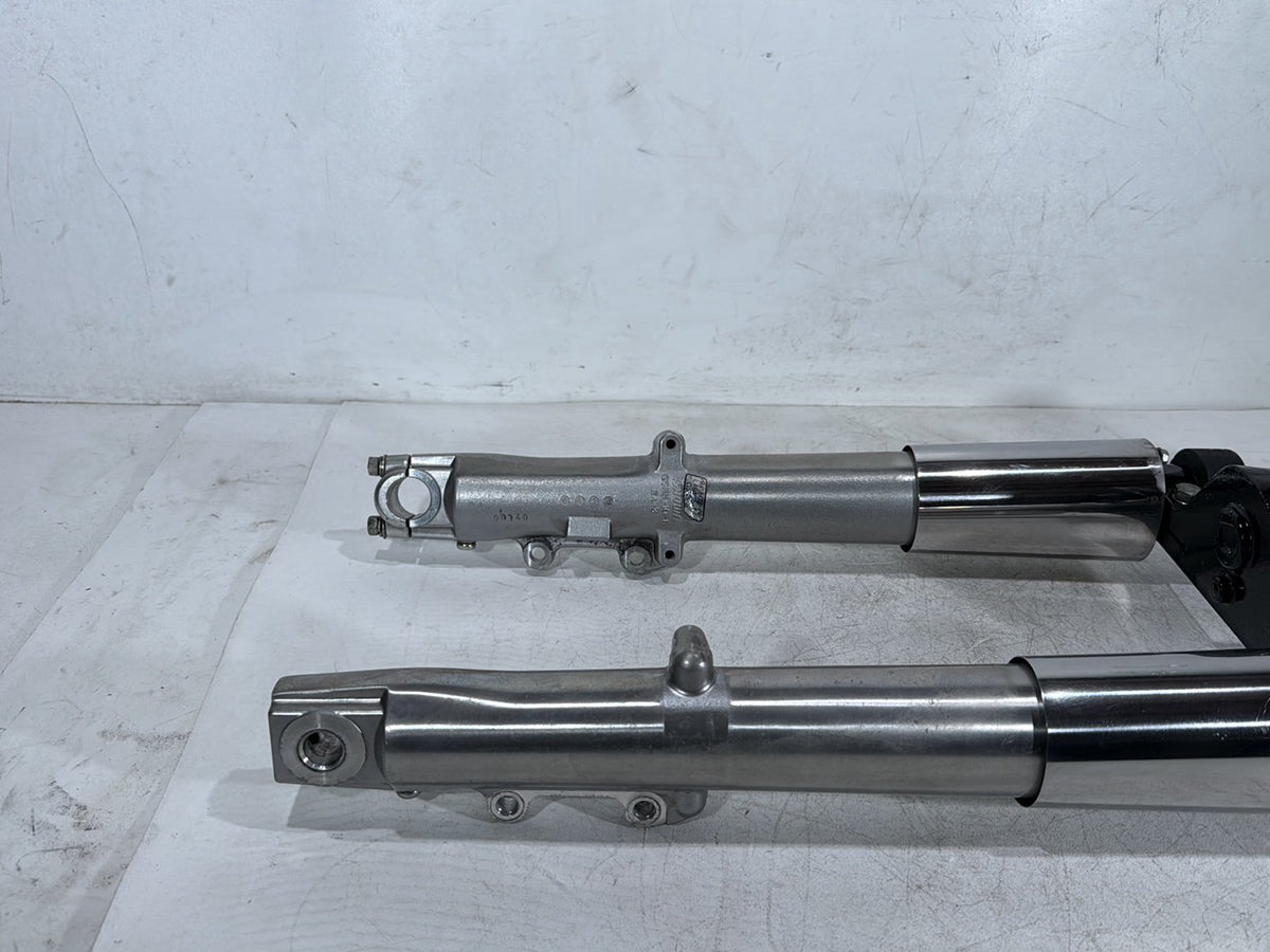 07 Harley Electra Glide Touring Front Triple Tree Set & LH RH Fork Legs Sliders