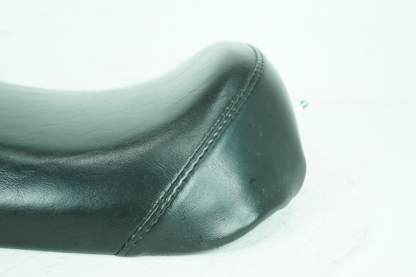 1984 Harley Sportster XLH 1000 OEM Rider Driver Seat Saddle Le Pera