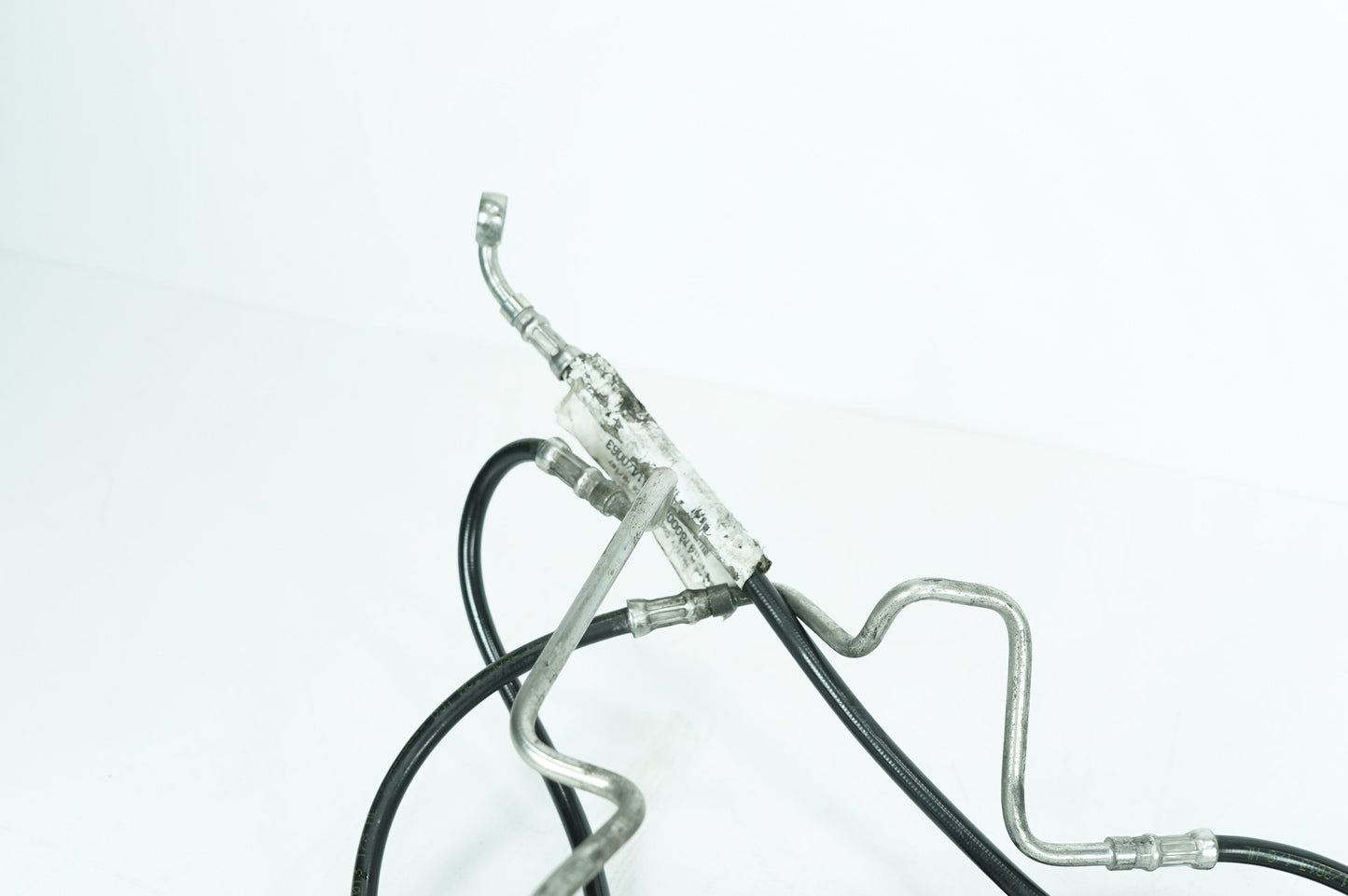 2008 - 2016 Harley-Davidson Touring Electra Glide Ultra Front Brake Hose Line Pipe ABS 41800011