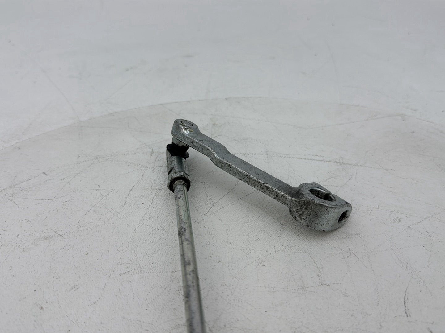 1999 - 2006 Harley-Davidson Softail Heritage Gear Shifter Lever Arm w/ Rod linkage  	33719-79B