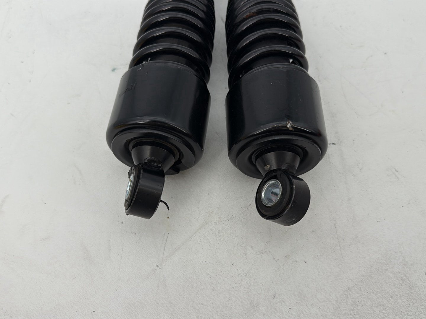 2013 Harley Street Glide Touring FLHX OEM Rear Left Right Shock Absorbers