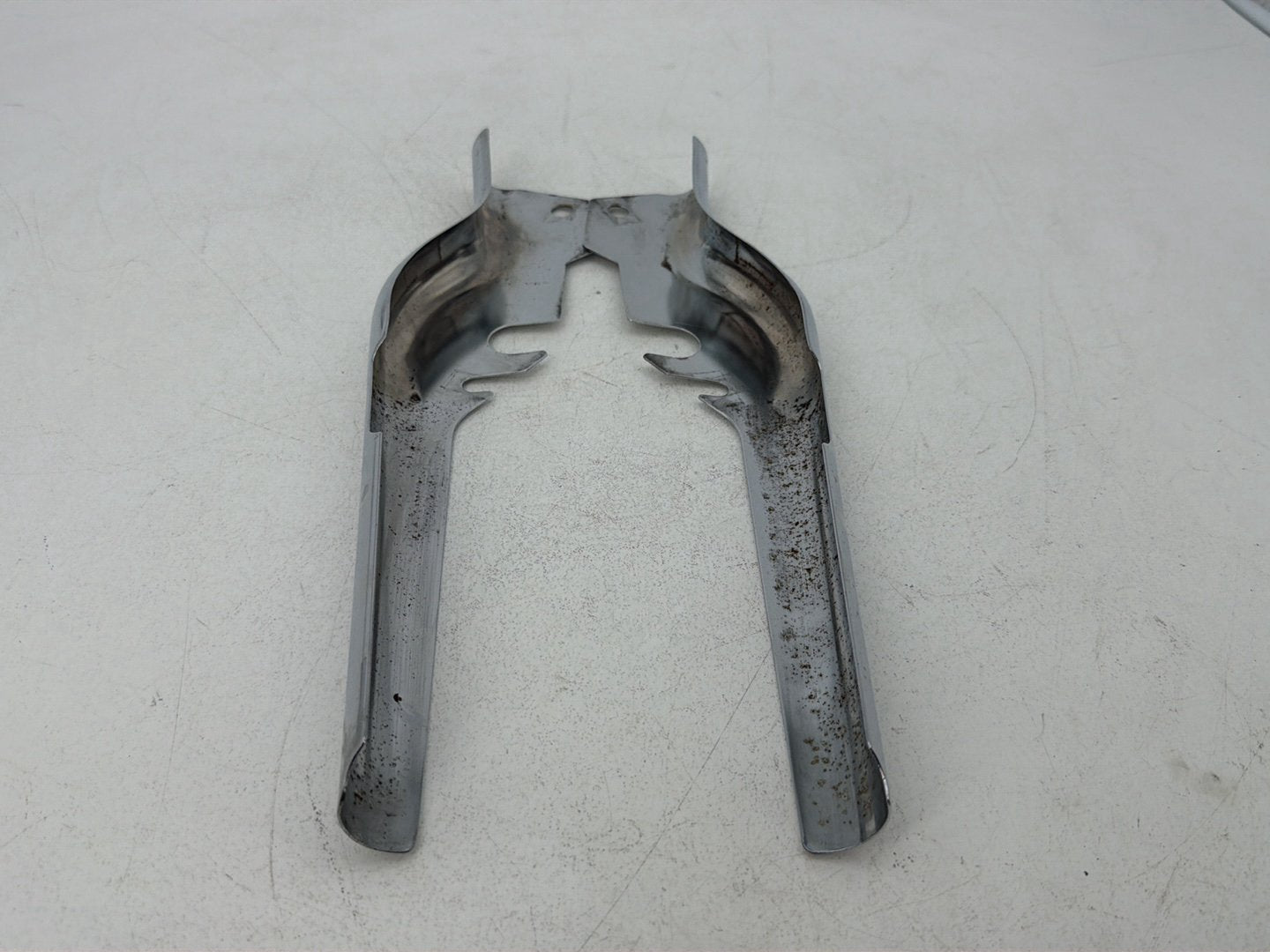 1993 Harley Touring FLHTC Electra Glide Classic OEM Left Right Saddlebag Fender Struts Brackets