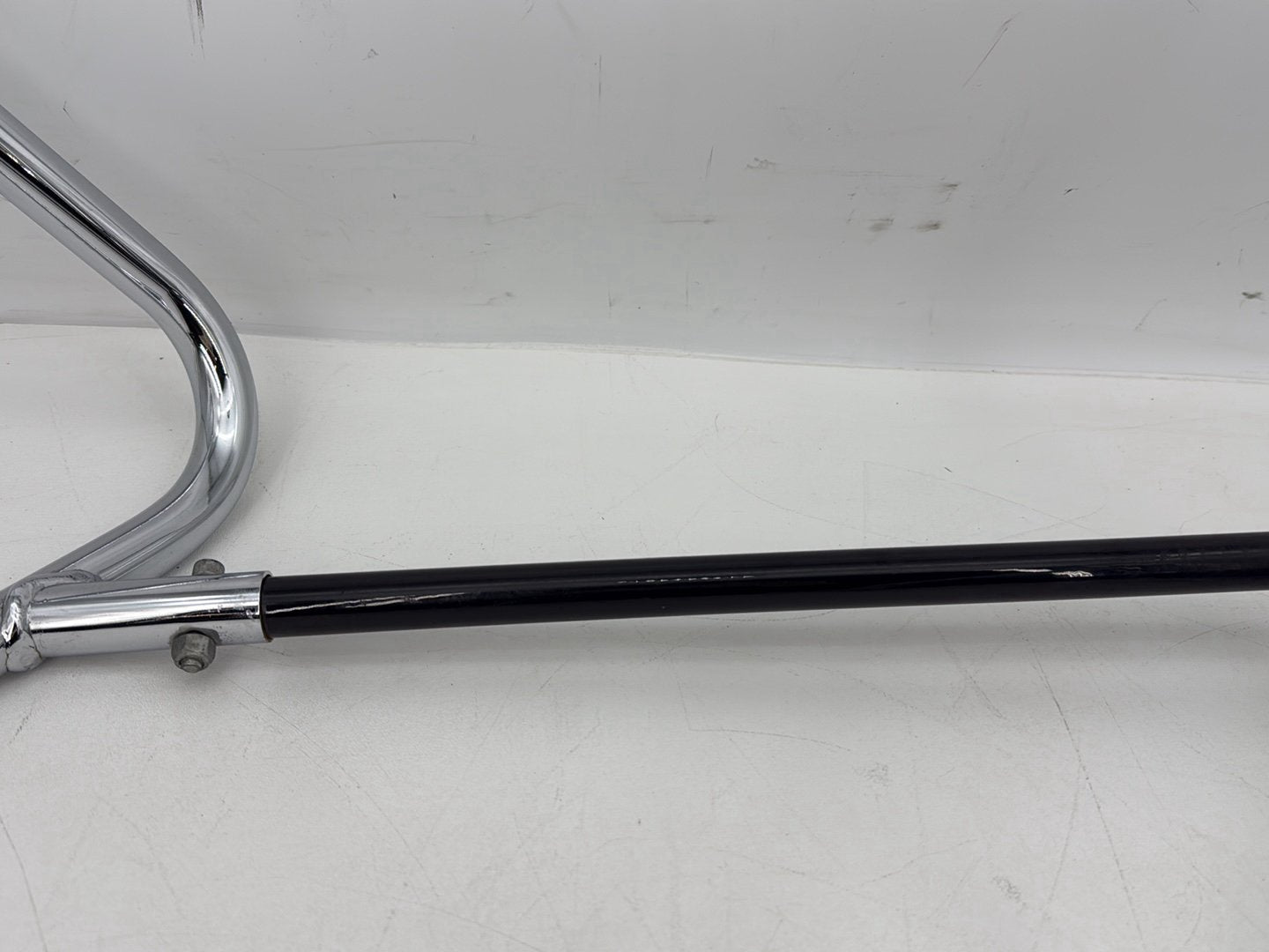 2019 - 2023 Harley-Davidson Touring Street Glide Rear Left Right Saddlebag Guard Rails Bar 90200549