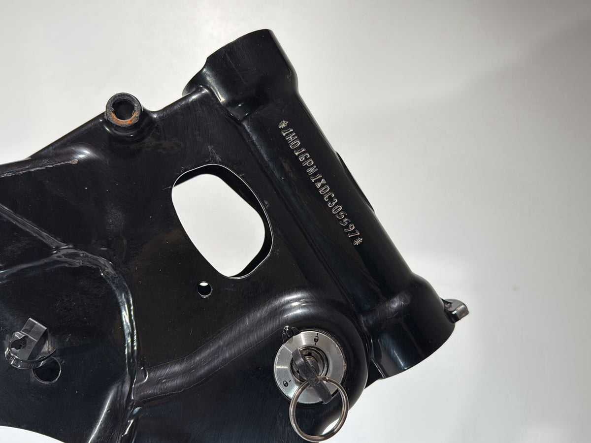 2013 Harley Dyna FXDWG Wide Glide OEM Body Main Frame Chassis S