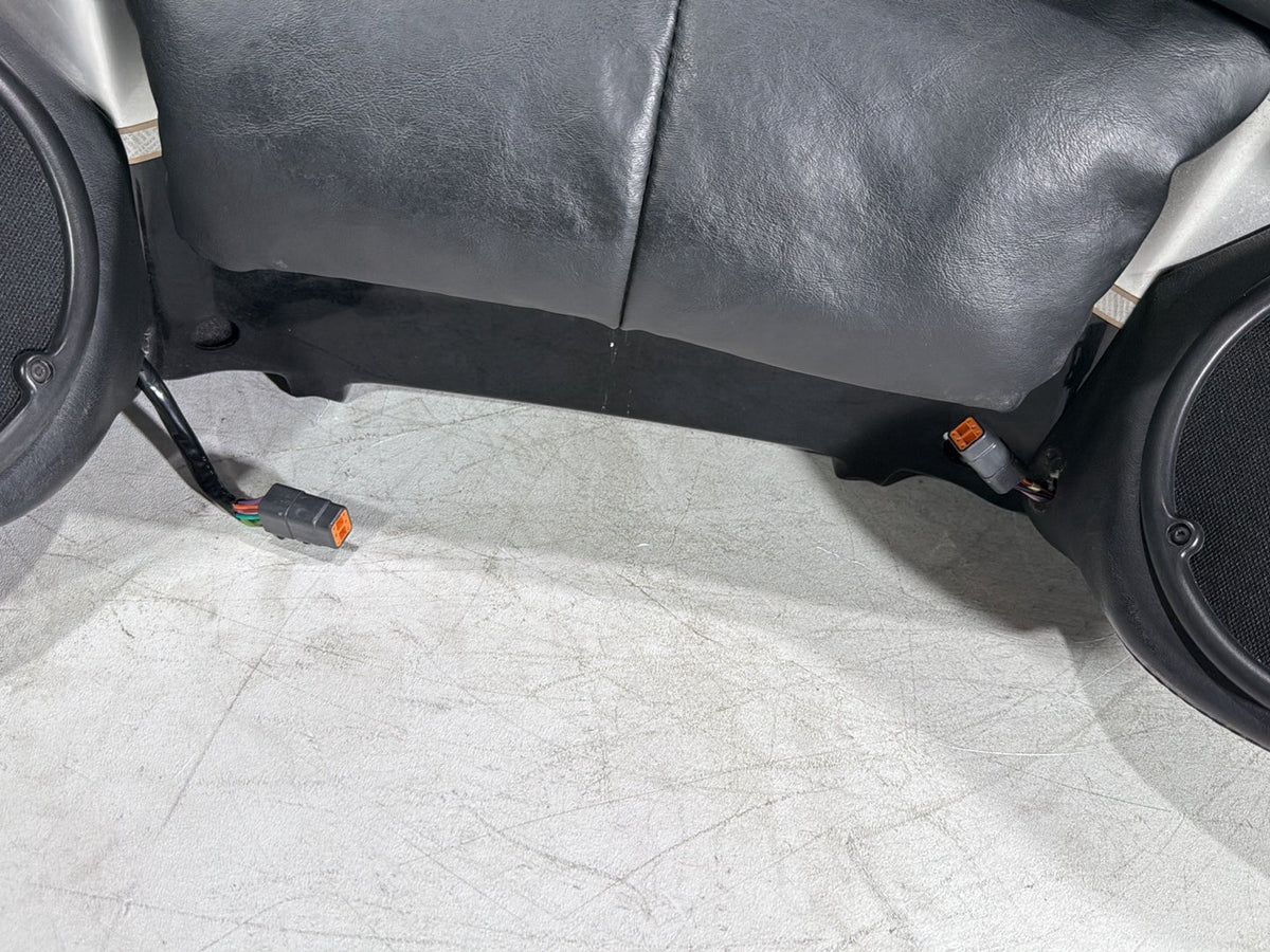 2003 Harley Electra Glide Touring Ultra OEM Pass Backrest Tour Pak Luggage NOKey