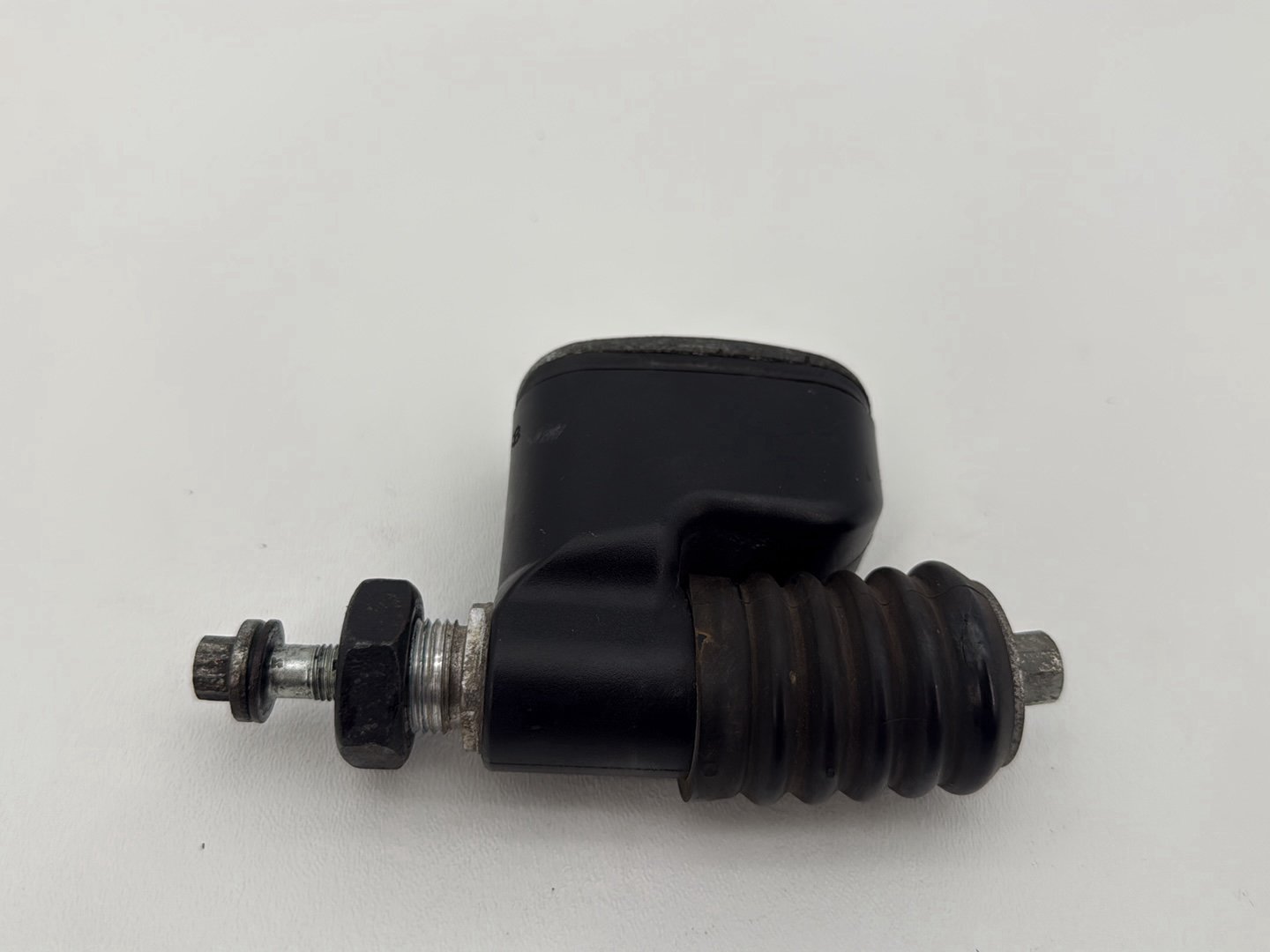 2006 - 2017 Harley-Davidson Dyna Street Bob Rear Brake Master Cylinder Reservoir  	42474-06