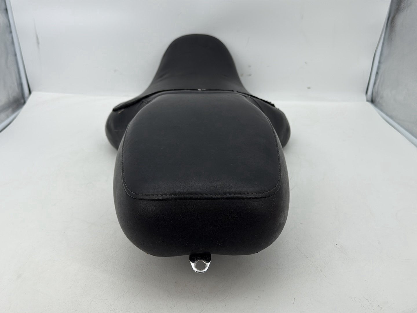 1999 - 2006 Harley-Davidson Touring Electra Glide Passenger Rider Driver Seat Saddle 51703-05