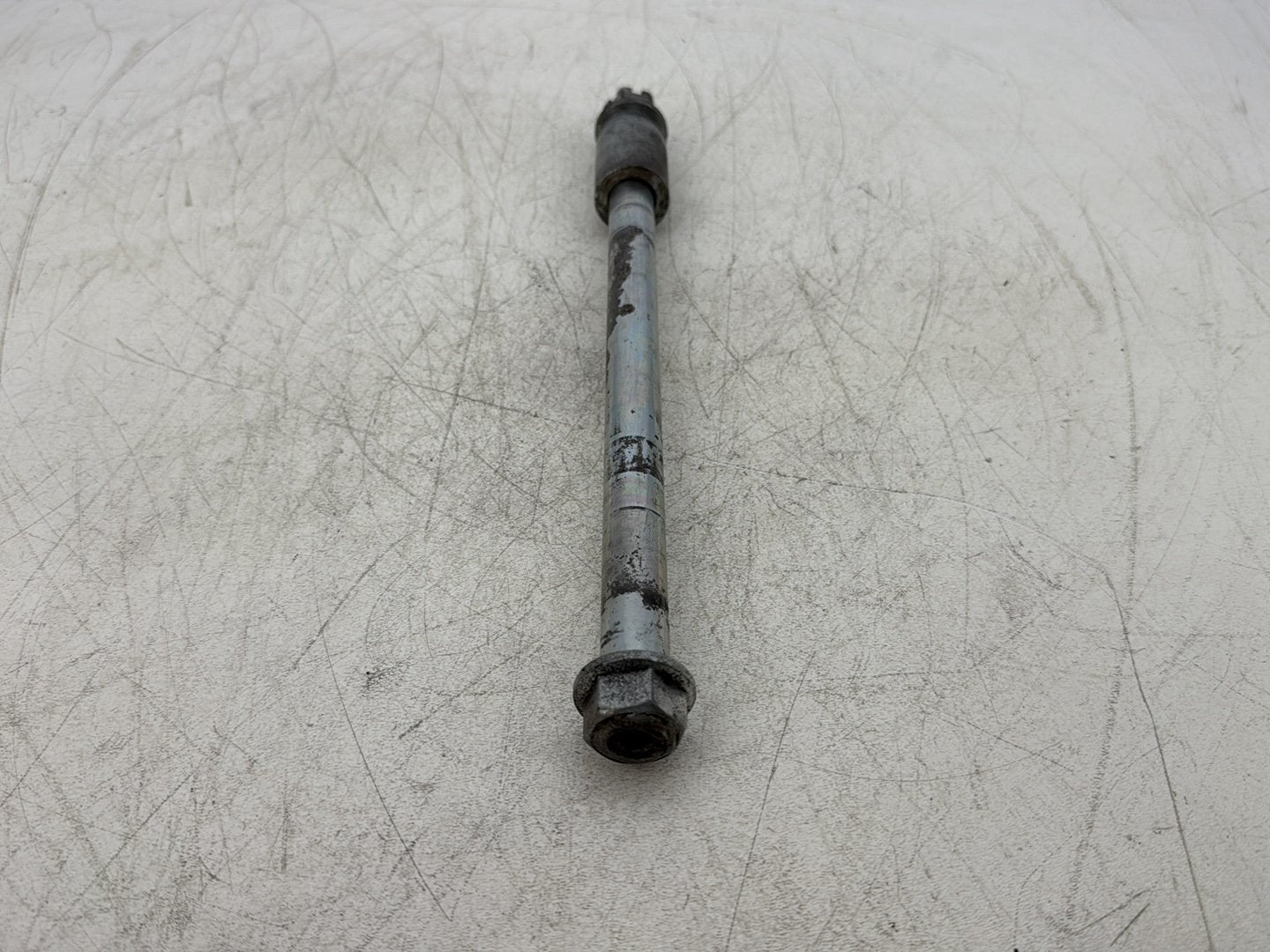 2004 Harley Dyna Super Glide FXDI OEM Rear Wheel Axle Bolt Shaft
