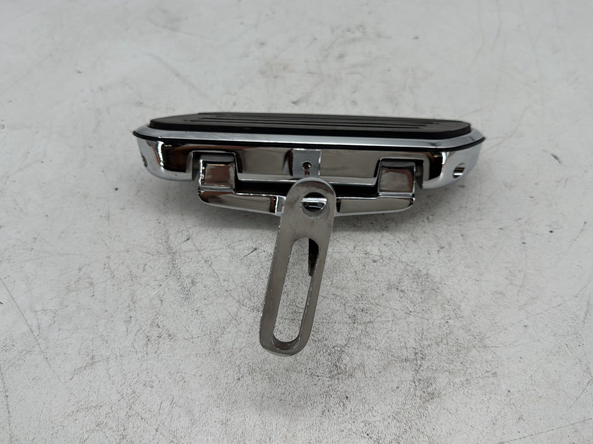 2006 Harley Street Glide Touring FLHXI OEM 1 Passenger Floorboard Foot Rest
