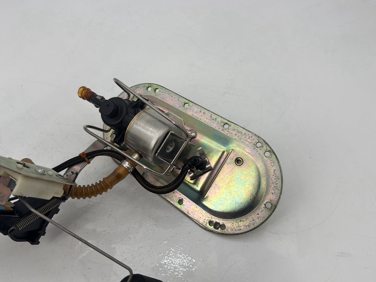 1999 - 2006 Harley-Davidson Touring Road King Custom Fuel Pump Gas Gasoline Petrol Sending 62897-01B