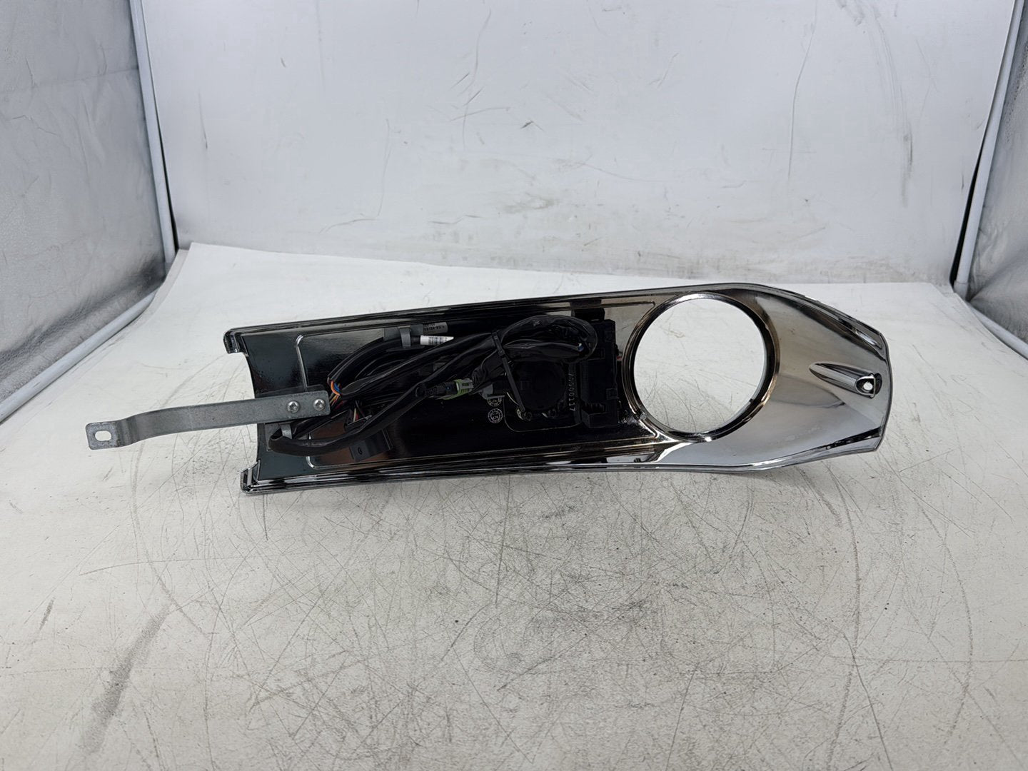 2016 Harley Road King Touring FLHR OEM Fuel Gas Tank Dash Console NOKey
