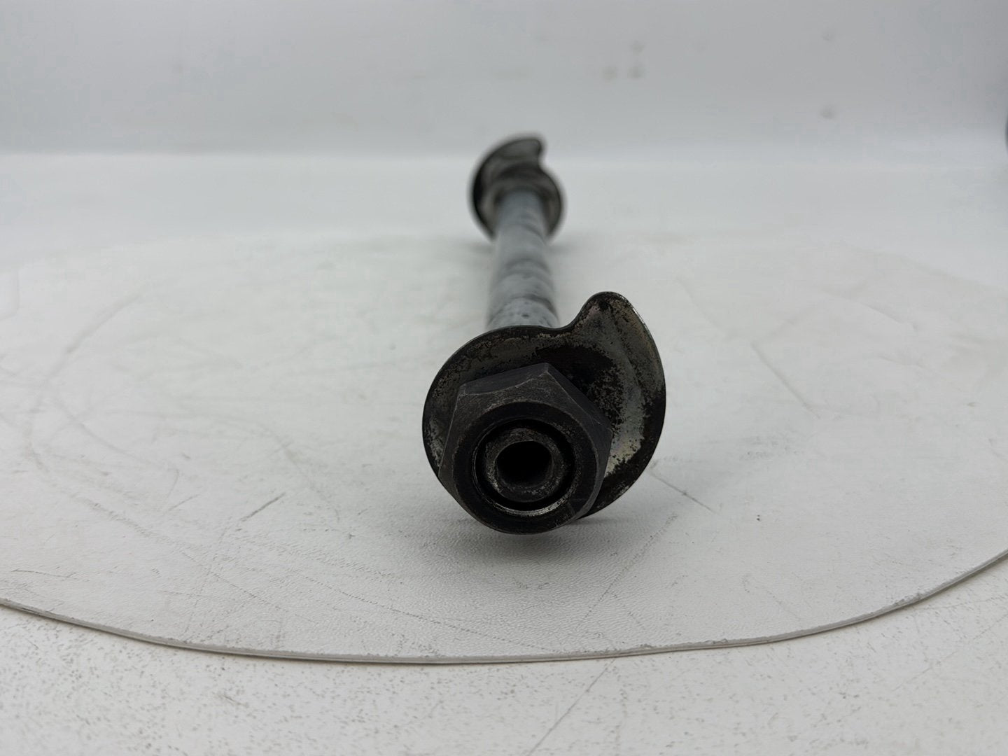 2019 - 2023 Harley-Davidson Touring Street Glide Rear Wheel Axle Bolt Shaft 43000002