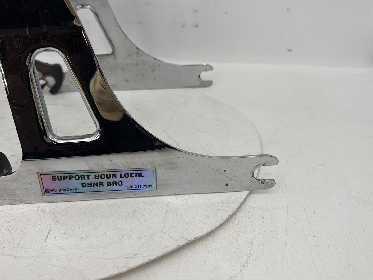 2009 Harley Dyna FXD Super Glide OEM Rear Sissy Bar w/ Backrest Cushion Pad