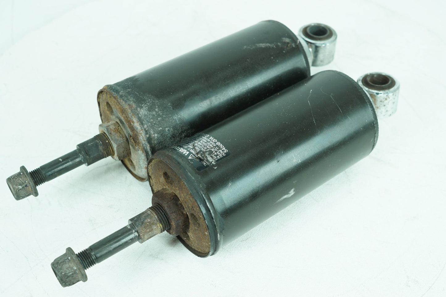 2000 - 2006 Harley-Davidson Softail Fat Boy Rear Left Right Shock Absorbers 54508-00B