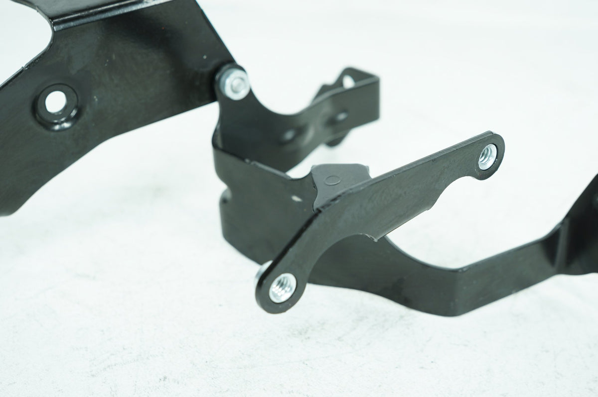 2018 Harley Softail FXBB Street Bob OEM Front Fairing Radio Caddy Mount Holder