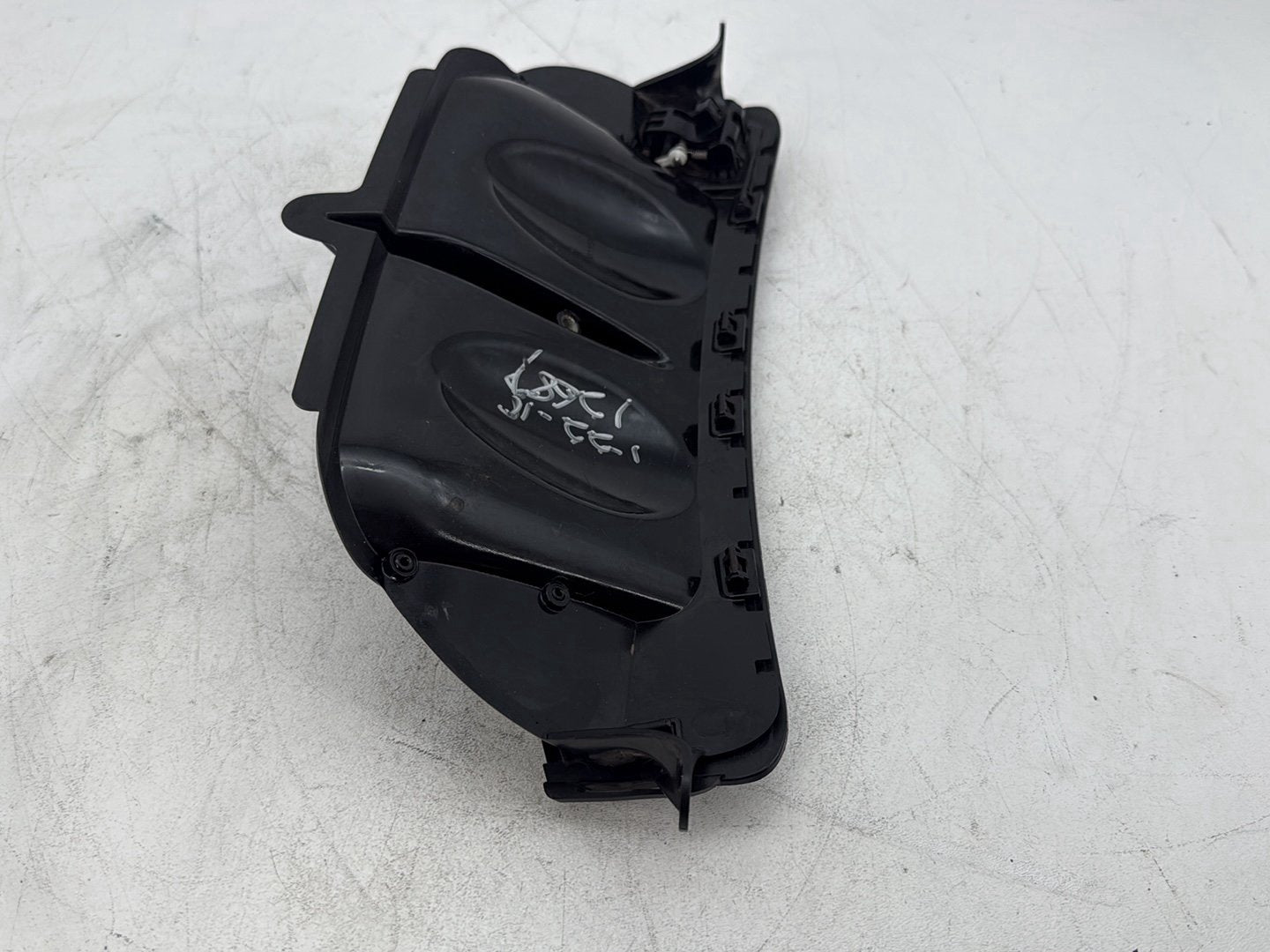 2018 Harley Electra Glide Touring Ultra OEM Front Inner Fairing Air Duct Vent