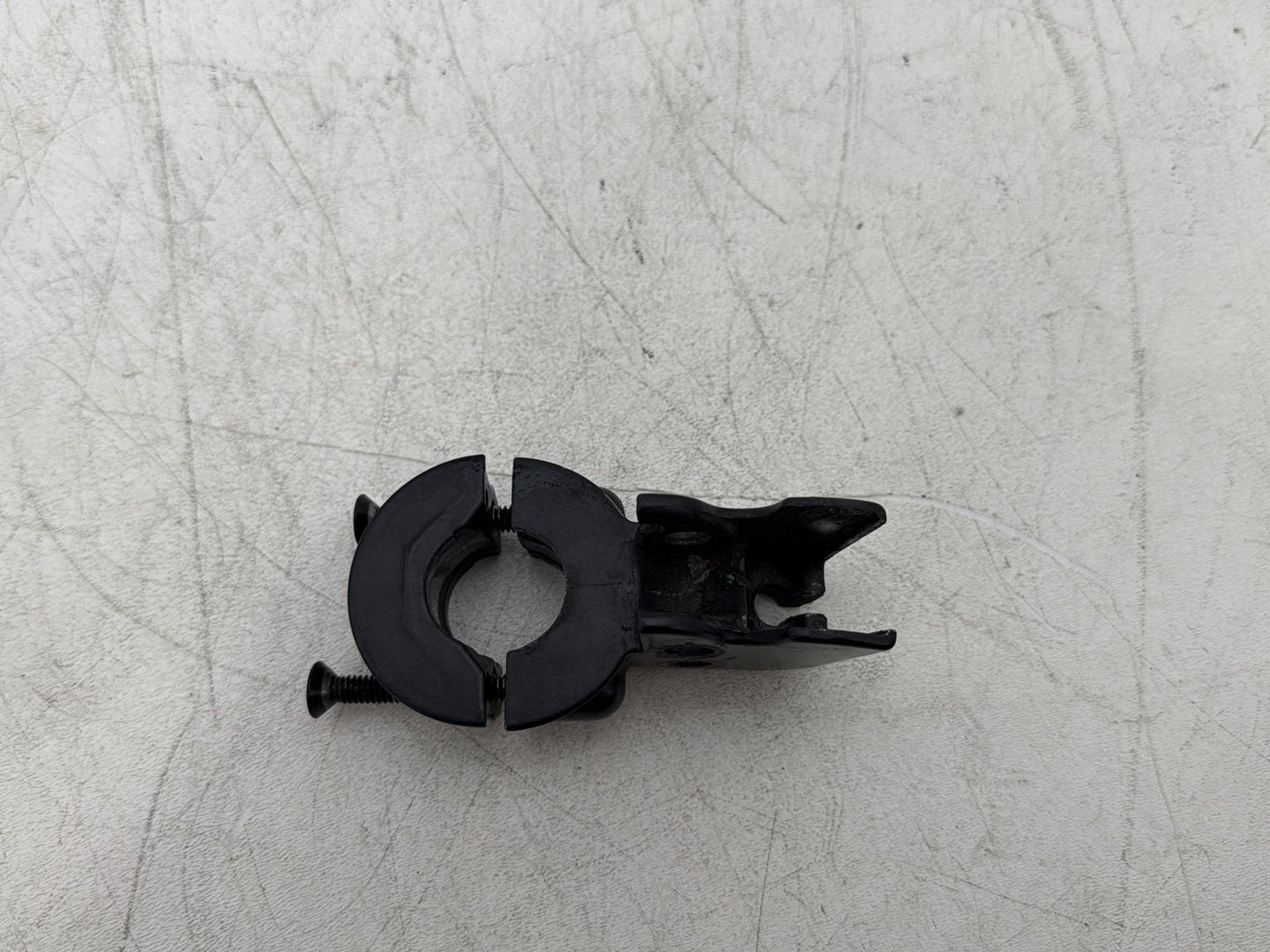 2011 Harley Softail FLSTFB Fat Boy OEM Clutch Control Lever Perch 38608-96