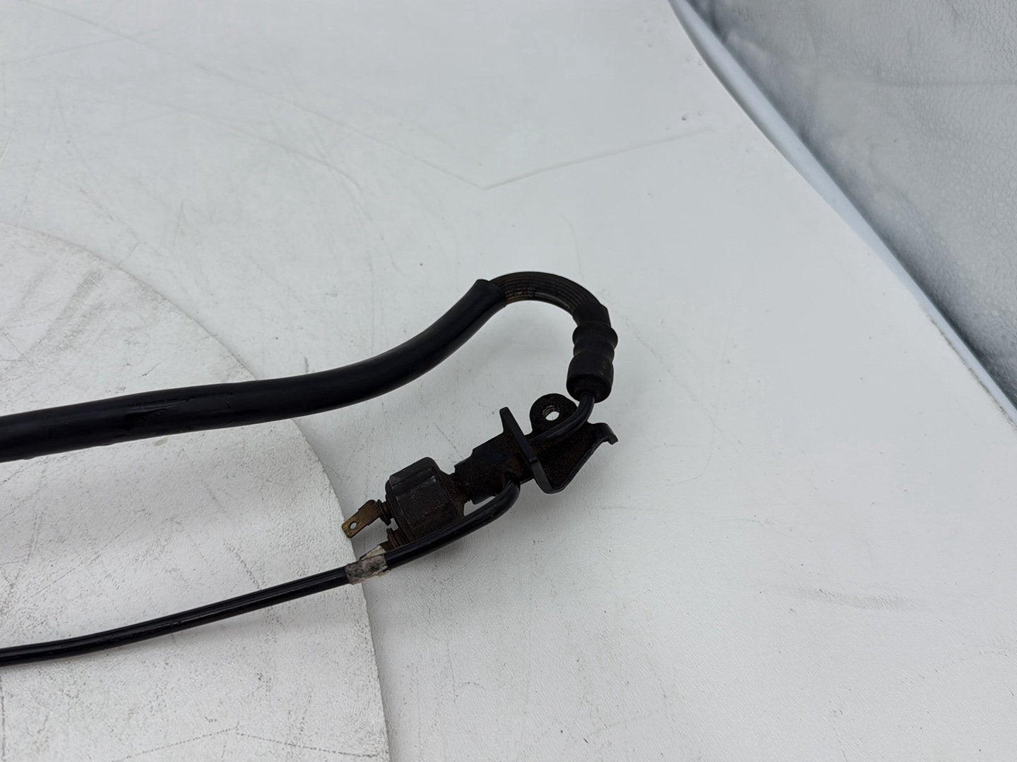 1999 - 2006 Harley-Davidson Touring Electra Glide Ultra Rear Brake Hose Line Pipe 40971-00B