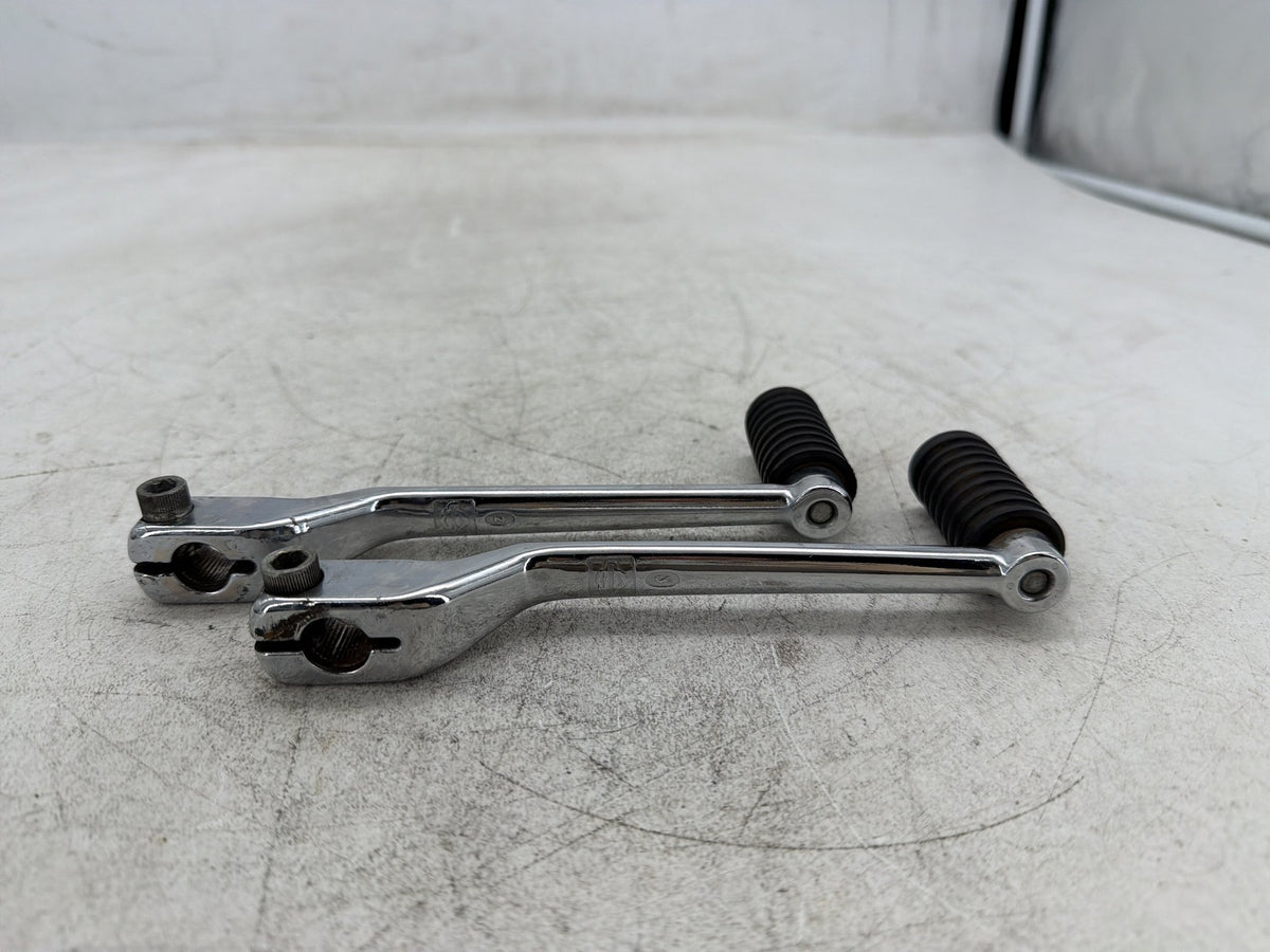 2010 Harley Electra Glide Touring Ultra OEM Gear Shifter Lever Pedal Pedals