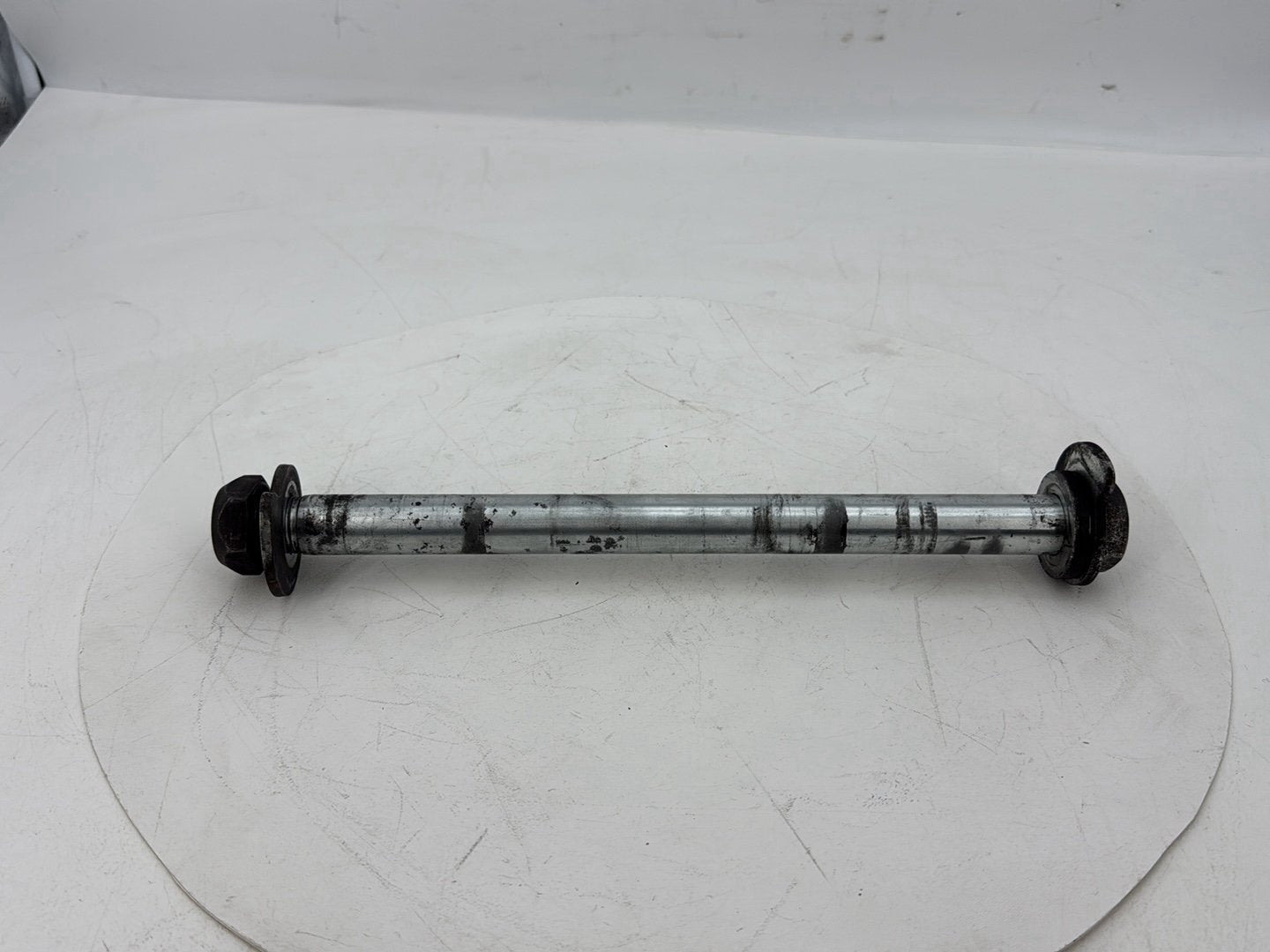 2019 - 2023 Harley-Davidson Touring Street Glide Rear Wheel Axle Bolt Shaft 43000002