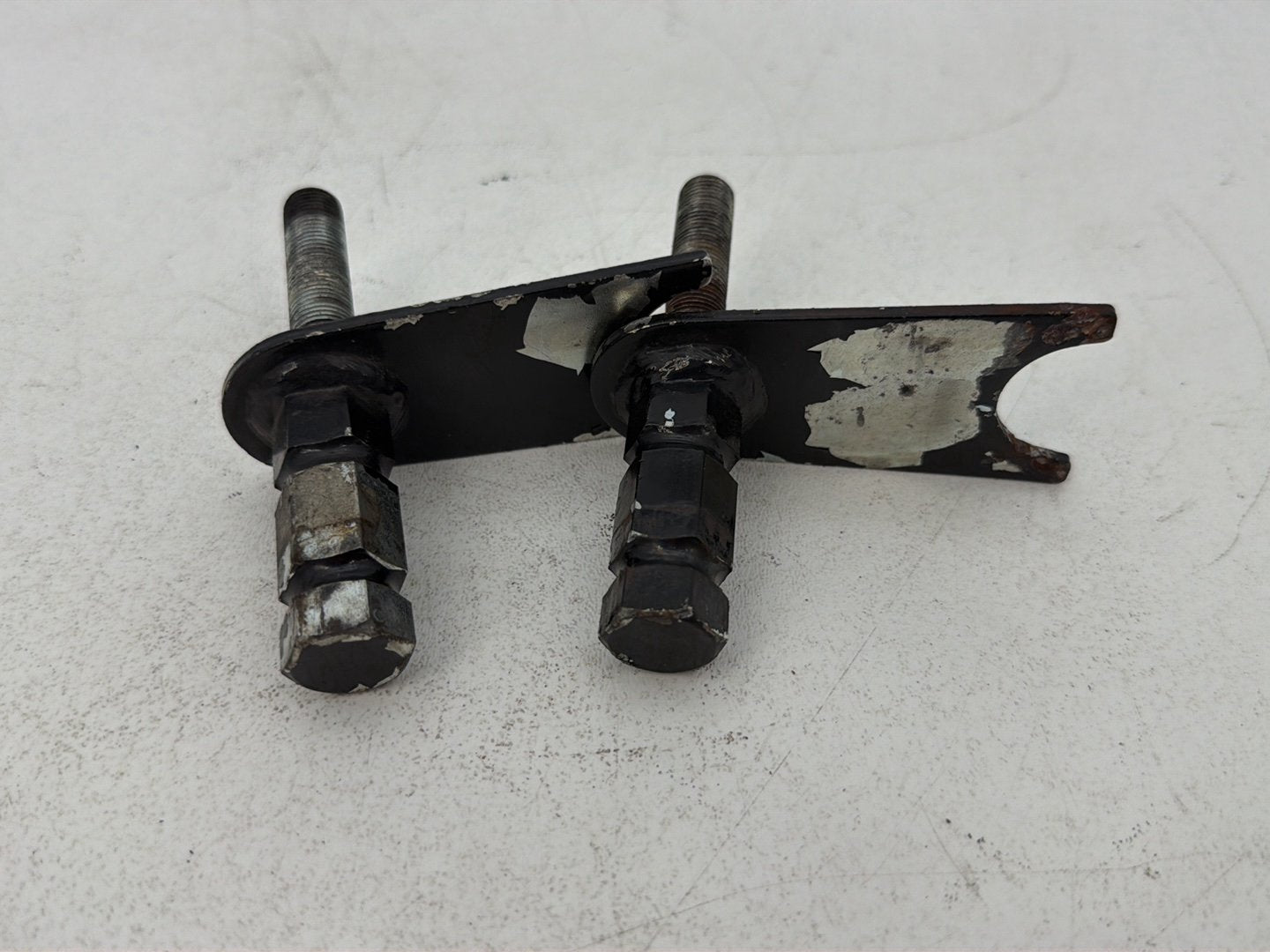 1986 - 1998 Harley-Davidson Softail Heritage Classic Left Right Foot Rest Peg Support Bracket docking hardware kit