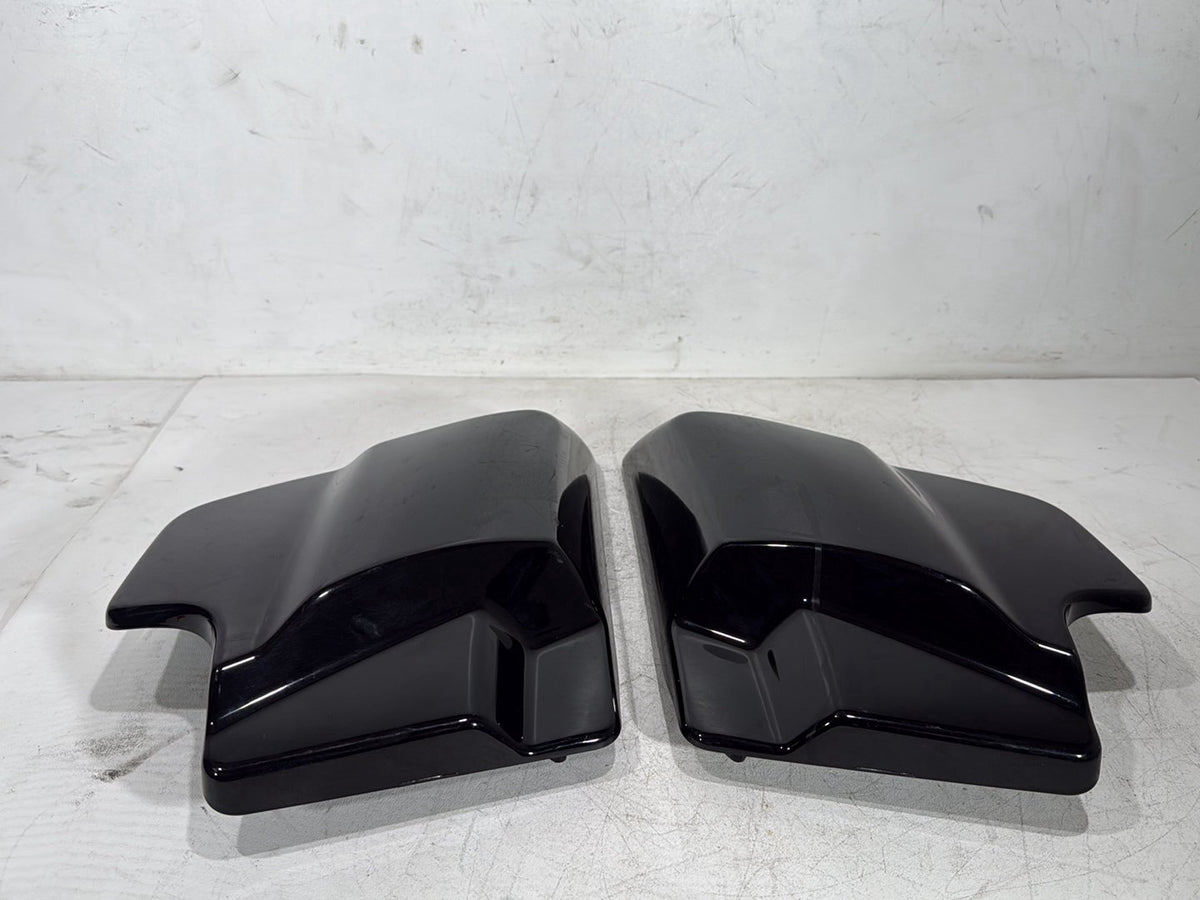 2010 Harley Street Glide Touring FLHX OEM Left Right Side Fairing Cover