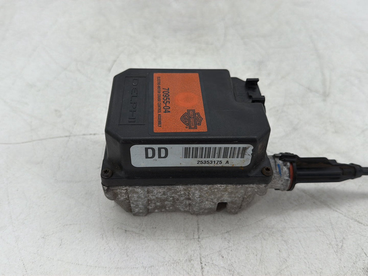2005 Harley Electra Glide Touring Ultra OEM Cruise Control Actuator Servo Motor