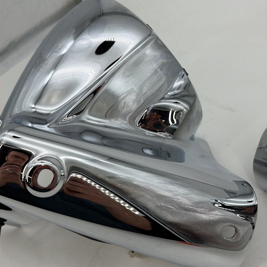 1999 - 2006 Harley-Davidson Touring Road King Left & Right Headlamp Nacelle Covers 67682-94