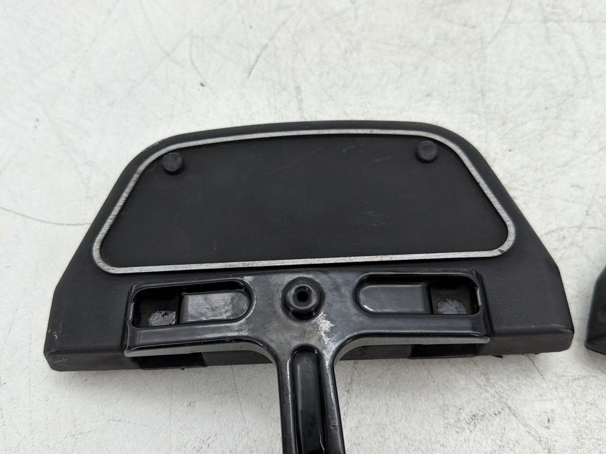 10 Harley Electra Glide Touring OEM Left & Right Passenger Floorboard Foot Rest