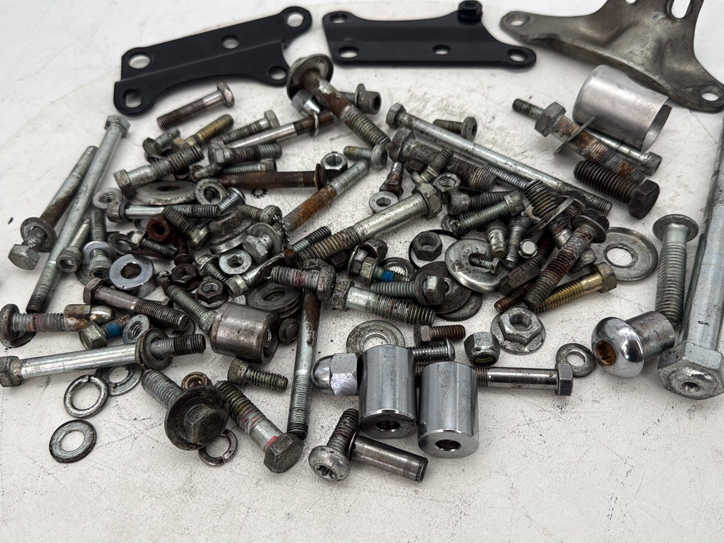 2001 Harley Sportster 883 Hugger XLH883 OEM Hardware Bolts Nuts & Brackets