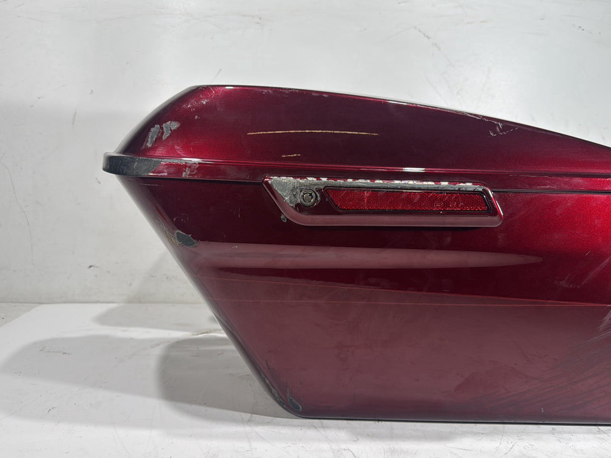 2014 Harley Street Glide OEM Left 1 Saddlebag Luggage NO Key SCRATCHED