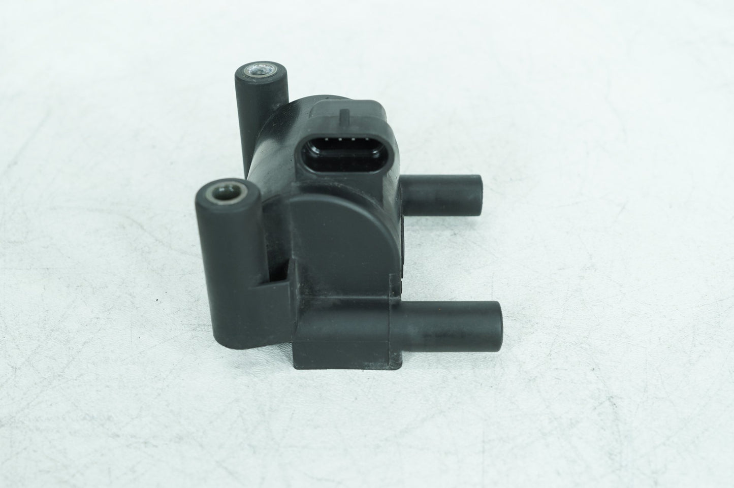 2007 - 2011 Harley-Davidson Touring Electra Glide Classic Ignition Coil Spark Igniter 31696-07A