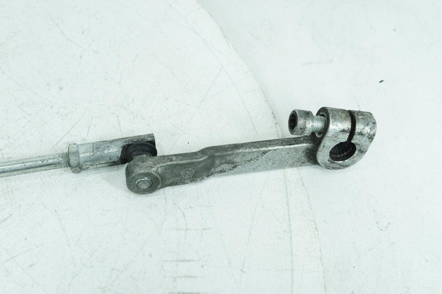 2012 - 2016 Harley-Davidson Touring Electra Ultra Gear Shifter Lever w/ Rod linkage 33718-82B