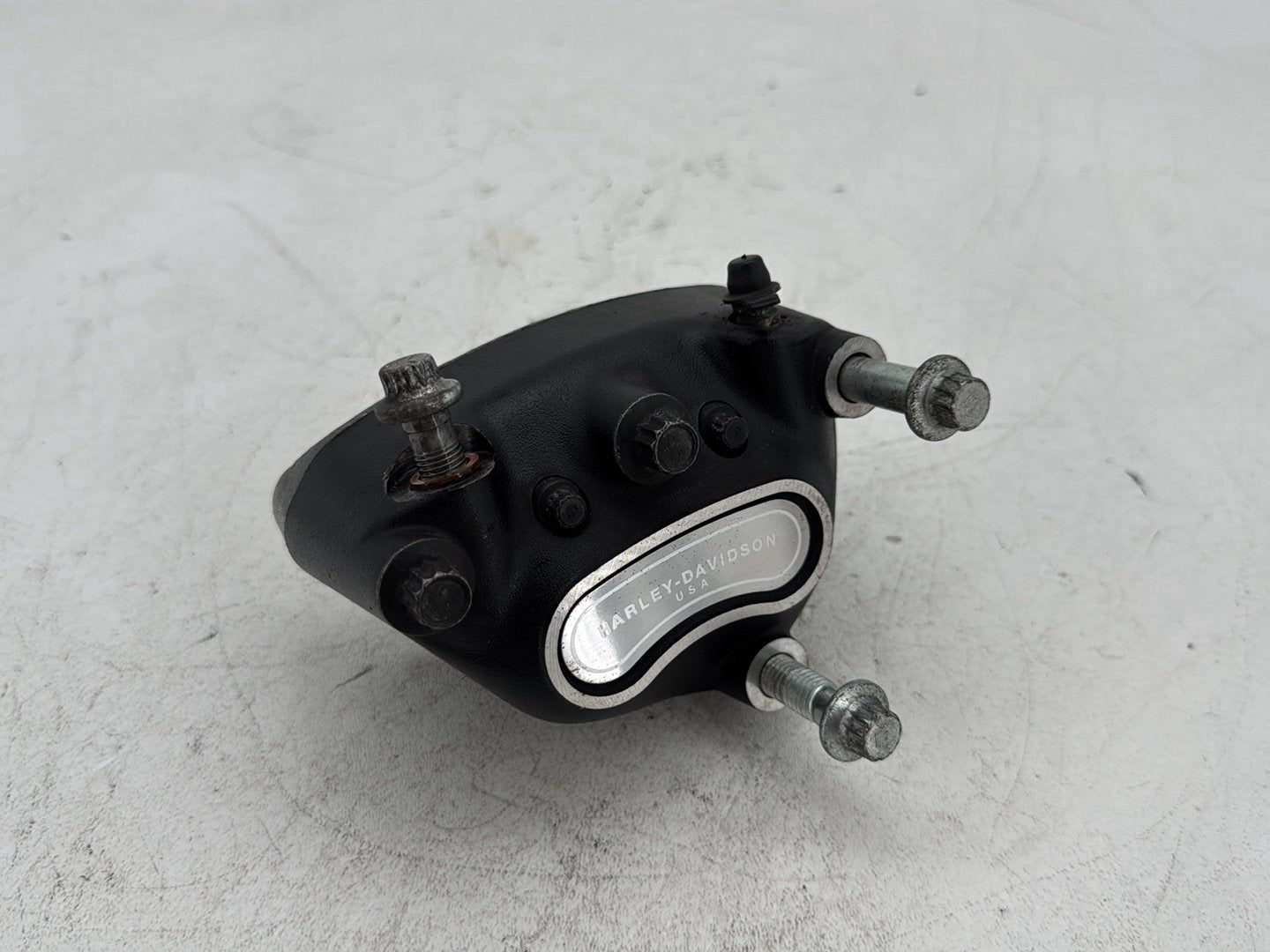 2006 Harley Street Glide Touring FLHXI OEM Front Right 1 Brake Caliper