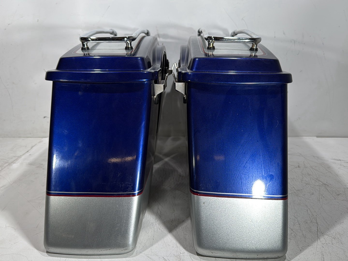 2006 Harley Touring FLHTCI Electra Glide Classic OEM Left Right Saddlebags Luggage NOKey
