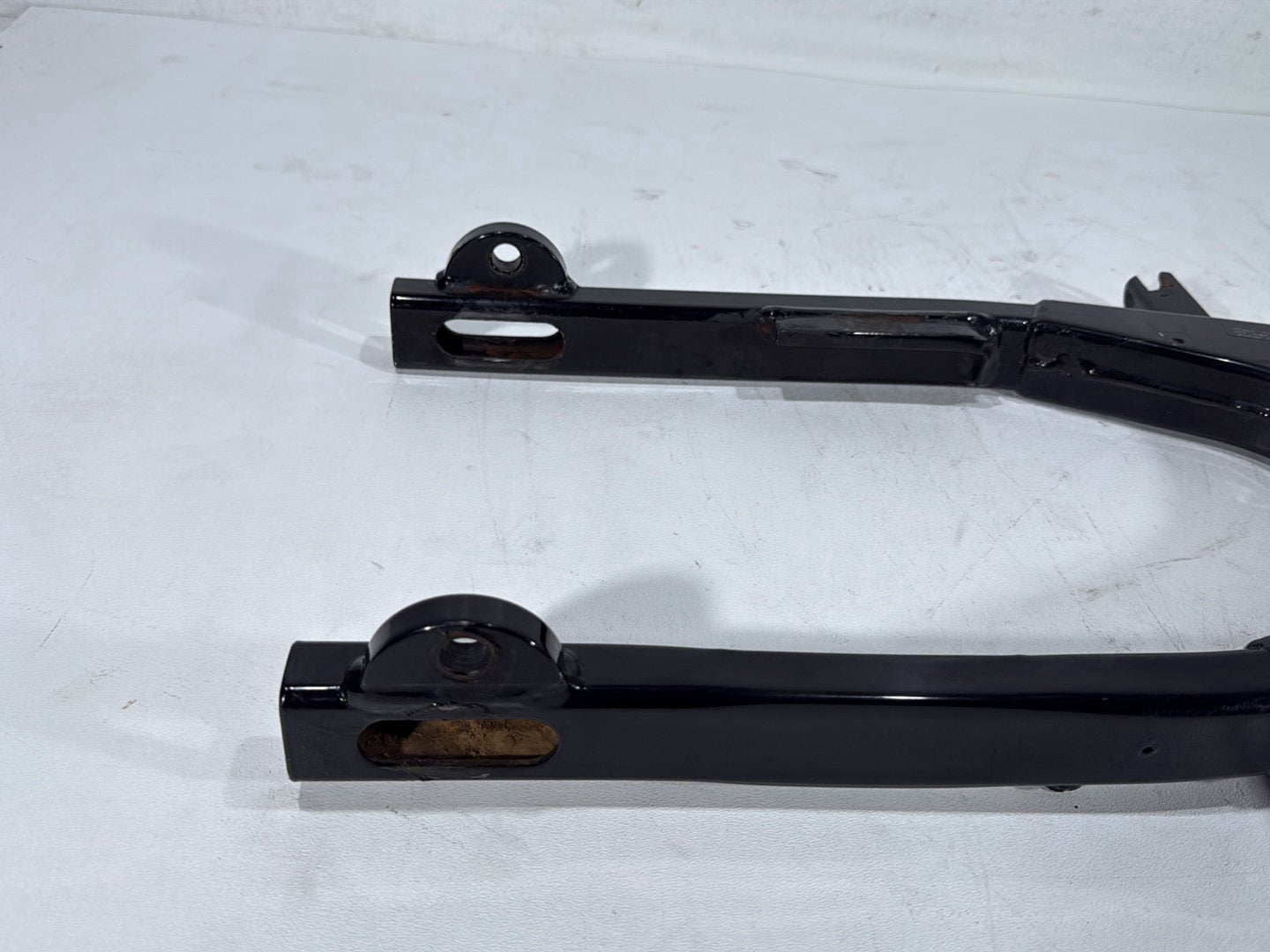 2001 Harley Sportster 883 Hugger XLH883 OEM Rear Fork Swingarm Swing Arm