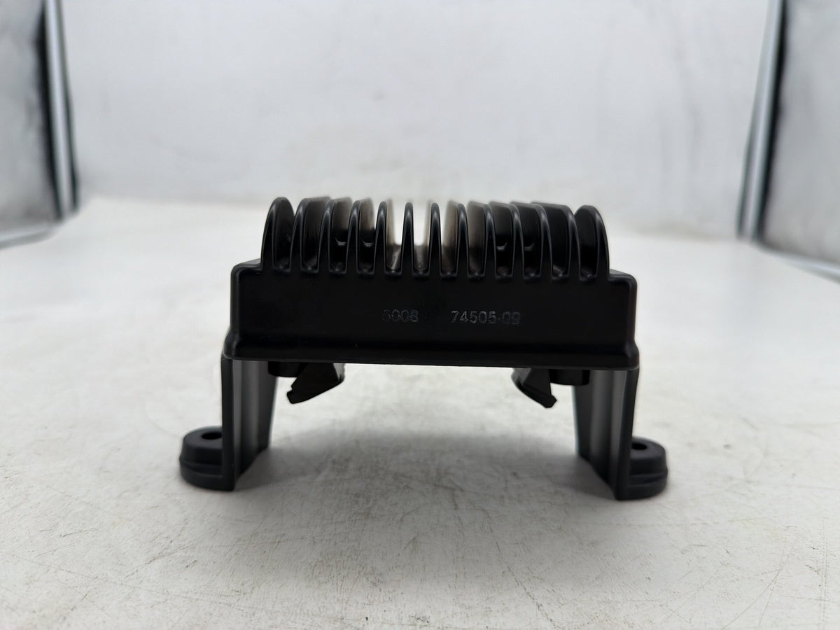 2009 Harley Street Glide Touring FLHX OEM Voltage Regulator Rectifier