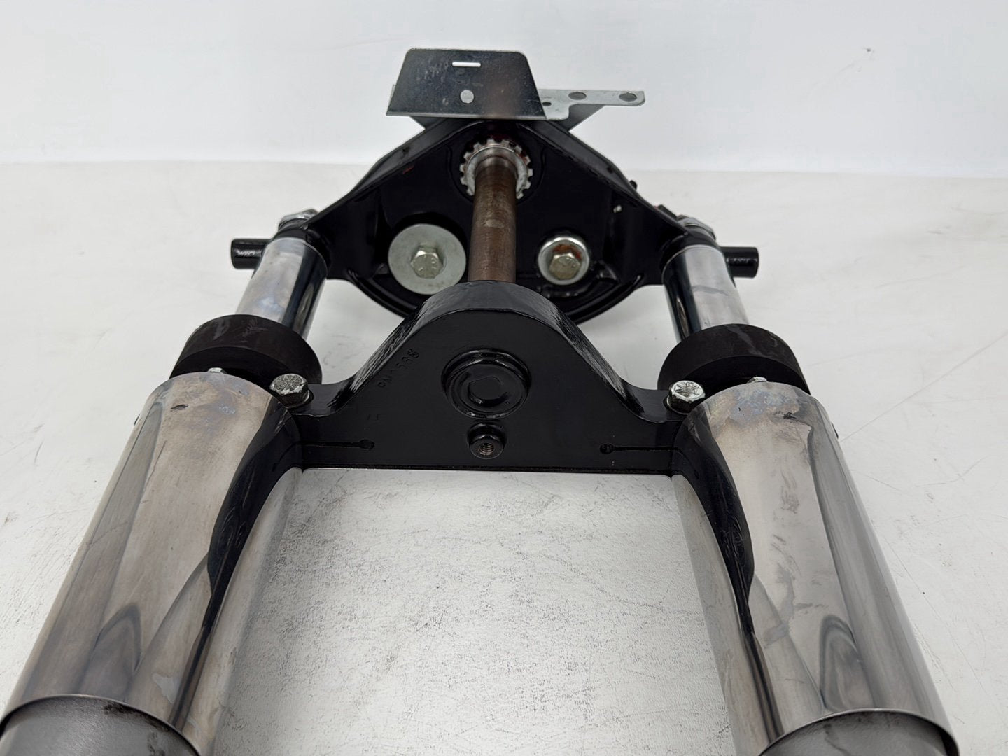 1999 - 2006 Harley-Davidson Touring Electra Glide Classic Front Triple Tree Set & LH RH Fork Legs Sliders 45435-95