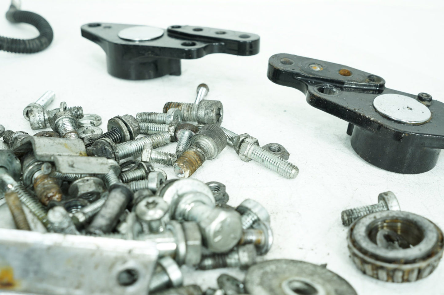 1999 - 2006 Harley-Davidson Touring Electra Glide Classic Hardware Bolts Nuts & Brackets