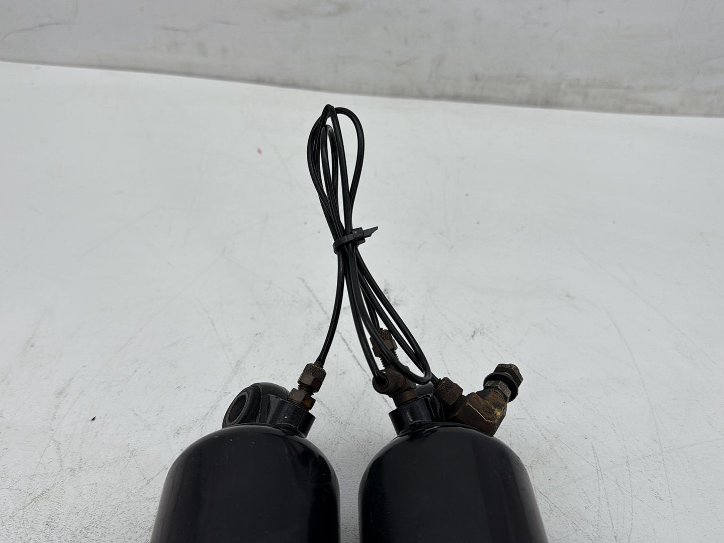 1996 Harley Electra Glide Touring FLHT OEM Rear Left Right Shock Absorbers