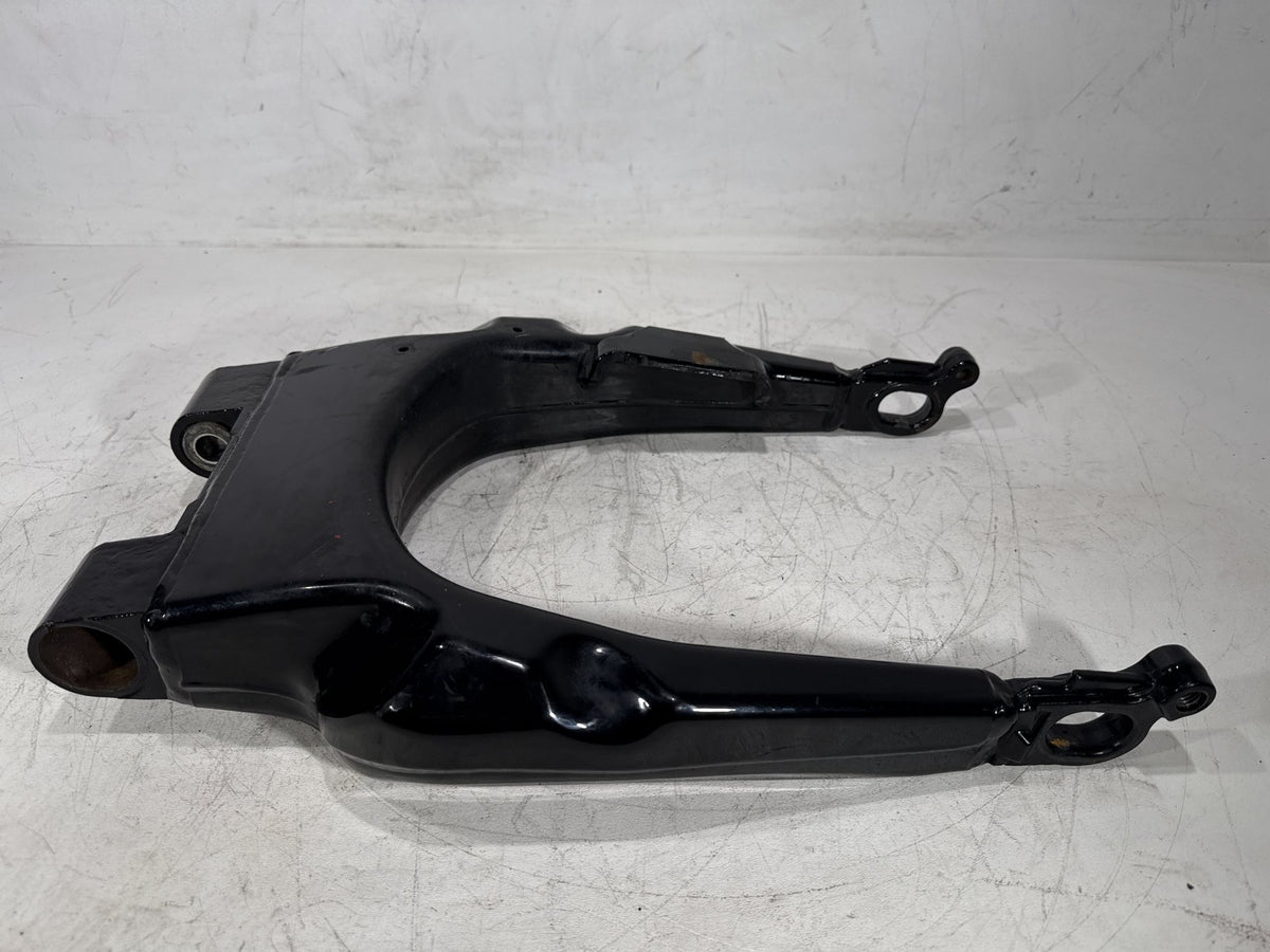 2012 Harley Electra Glide Touring Ultra OEM Rear Fork Swingarm Swing Arm