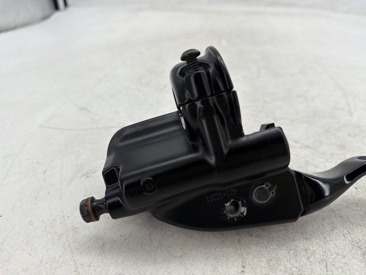 2011 Harley Electra Glide Touring Ultra OEM Front Right Brake Lever Master Cylinder